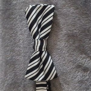 PRONTO BLACK & GREY UOMO BOW TIE! NEW